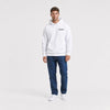 Sweat Maserati 250F Scuderia Elegance blanc vu de face en plan large avec logo Tourismo