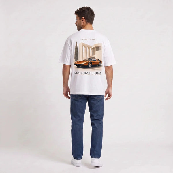 T-shirt Maserati Bora Avenir italien blanc porté de dos en plan large