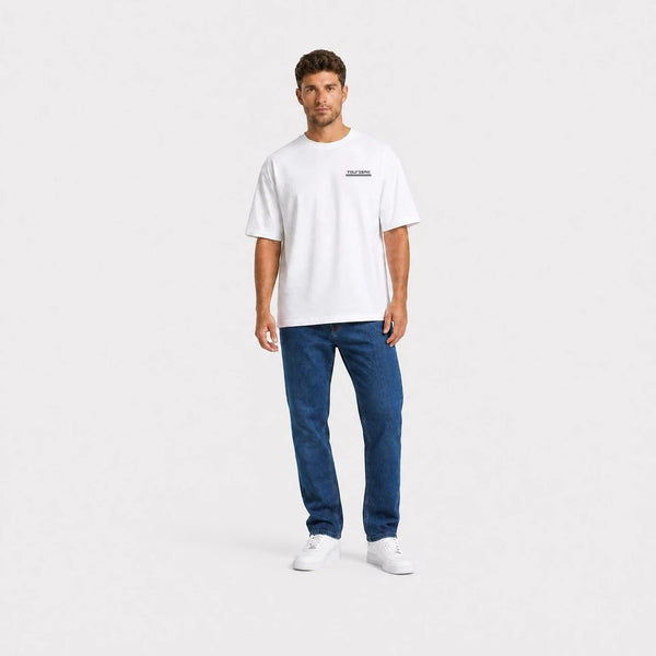 T-shirt F1 Michael Schumacher Signature blanc vu de face en plan large avec logo Tourismo