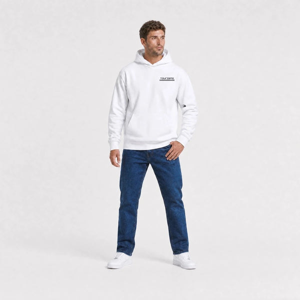 Sweat Lancia Stratos Virage Victorieux blanc vu de face en plan large avec logo Tourismo