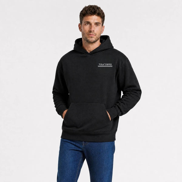 Sweat Lancia Stratos Virage Victorieux noir vu de face en plan rapproché avec logo Tourismo