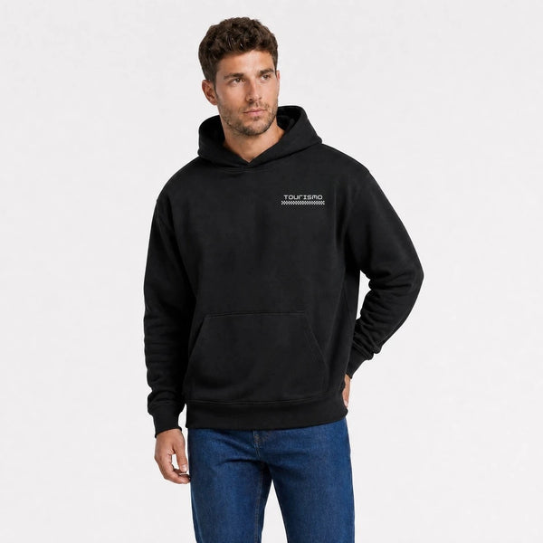 Sweat Maserati Bora Avenir Italien noir vu de face en plan rapproché avec logo Tourismo