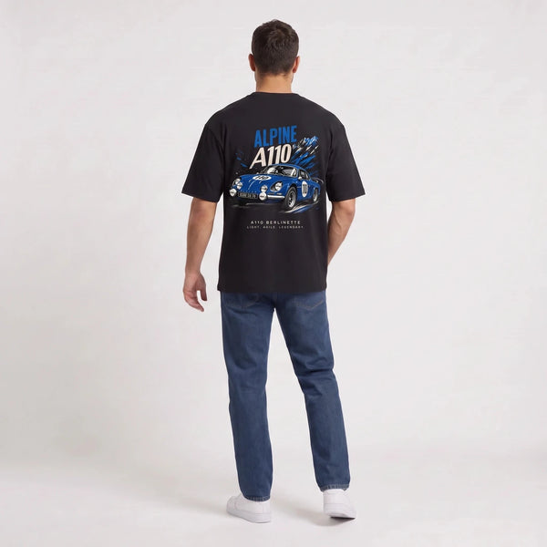 T-shirt Alpine A110 noir porté de dos en plan large