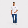 T-shirt Chevrolet Camaro Iroc Z Sunset Spec blanc vu de face en plan large avec logo Tourismo