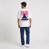 T-shirt F1 Pierre Gasly blanc porté de dos en plan large avec print Signature